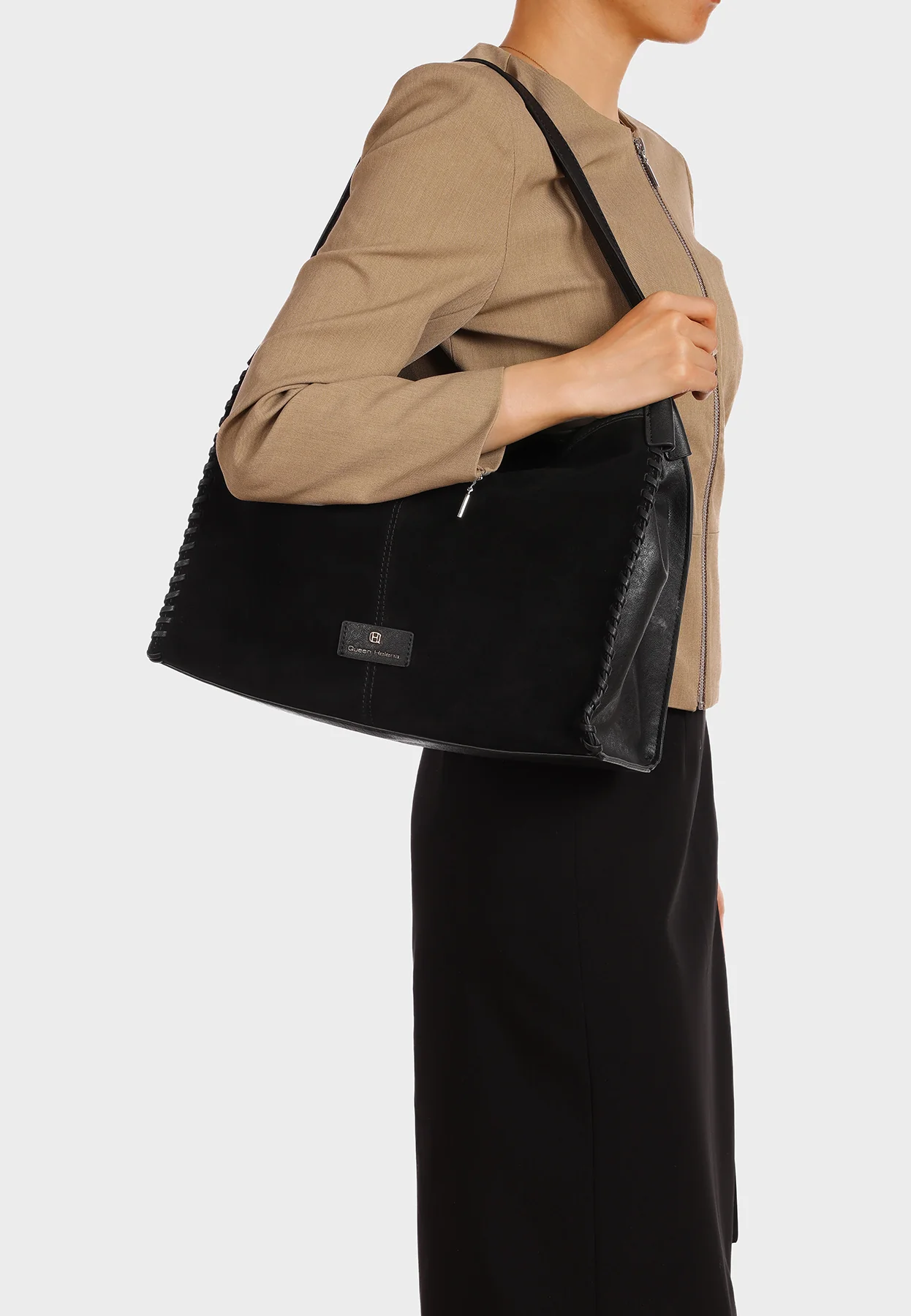 Borsa a spalla morbida con tracolla e dettagli intrecciati M1116 - Image 19