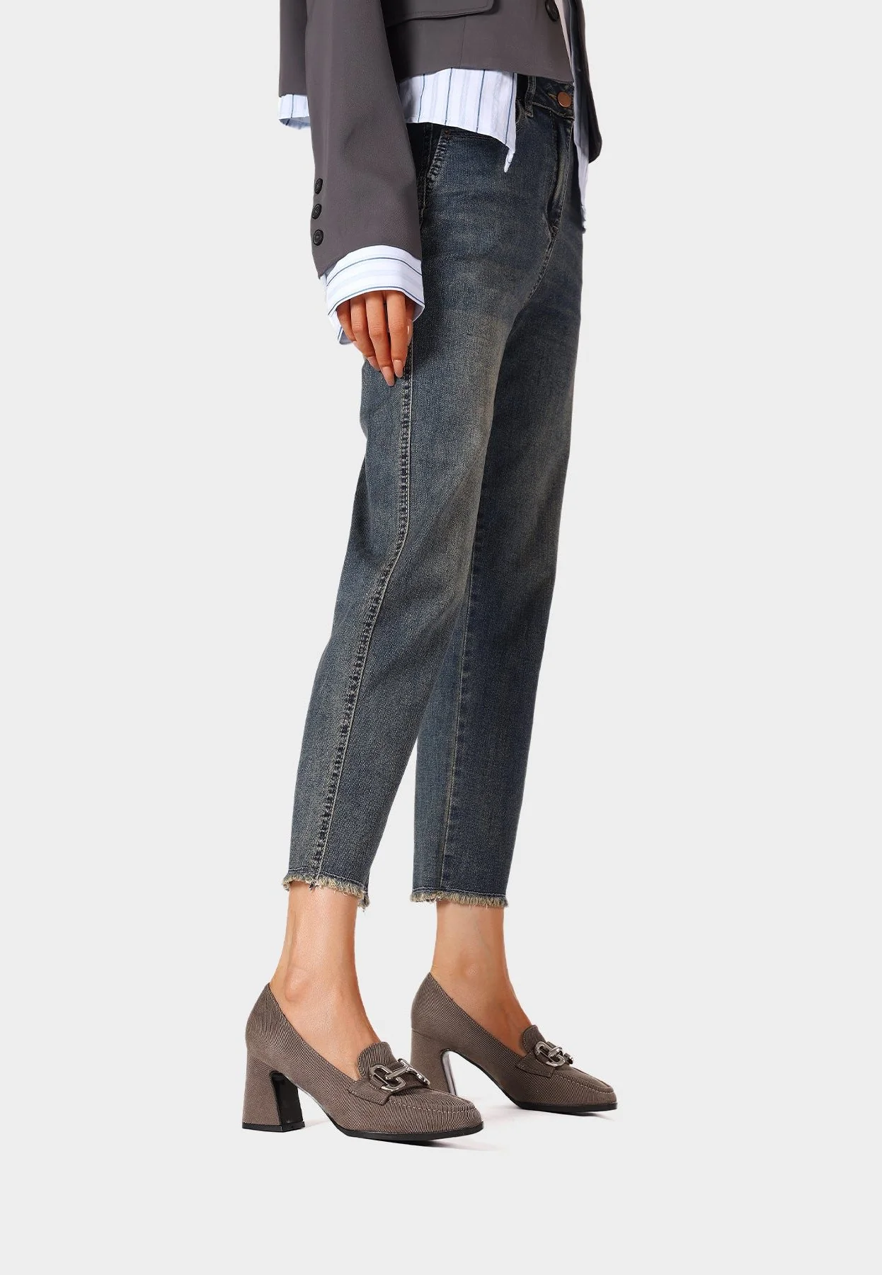Décolleté mocassino nero con tacco svasato ZM9818 - Image 8