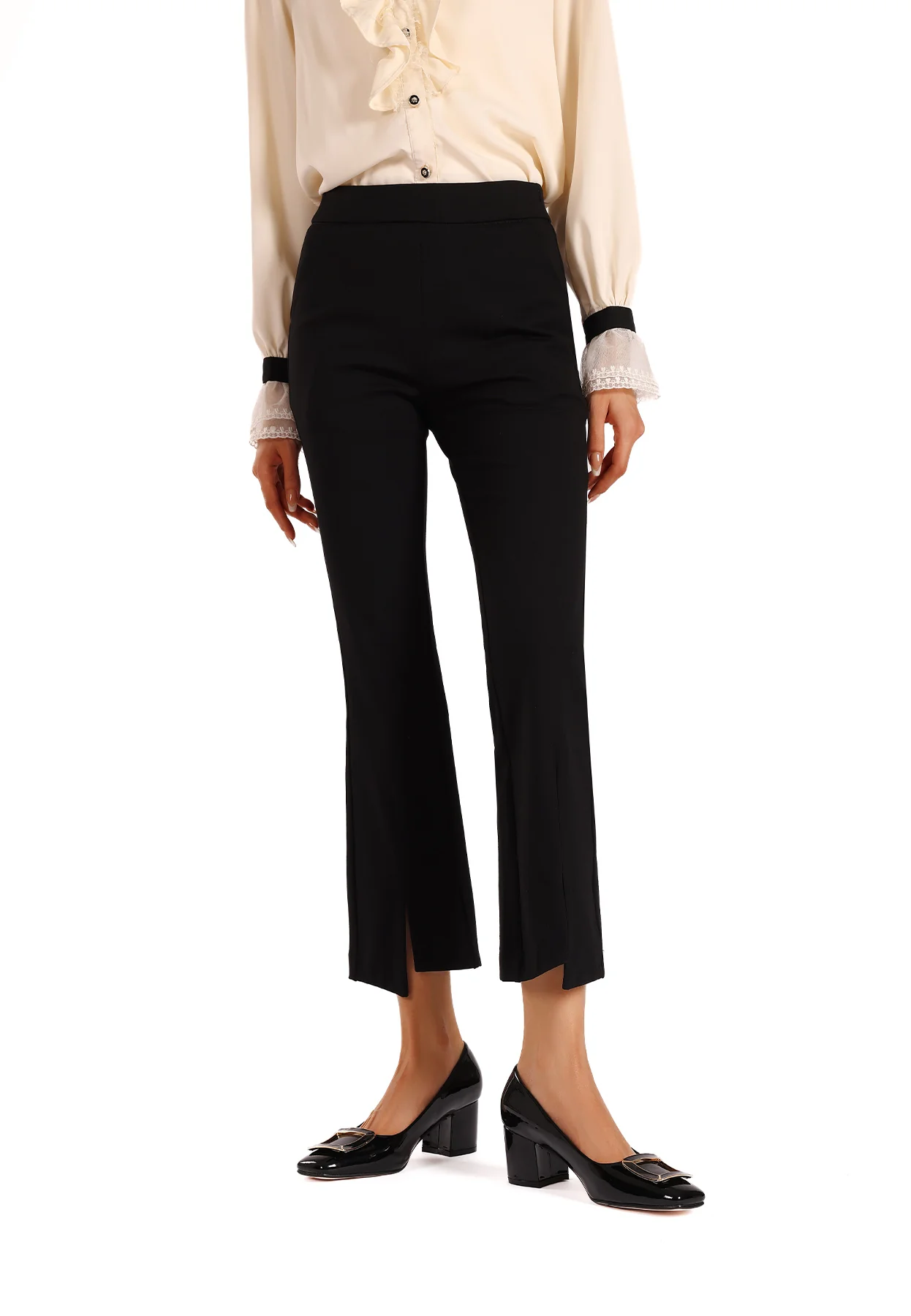 Décolleté elegante con maxi fibbia ZM9912