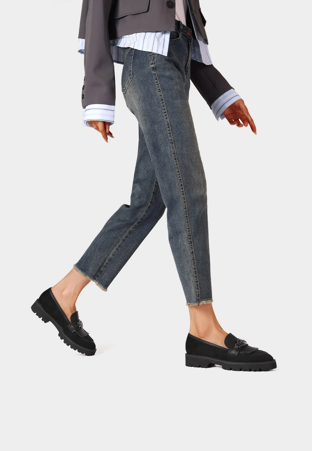 Mocassino nero con suola carrarmato ZM9819