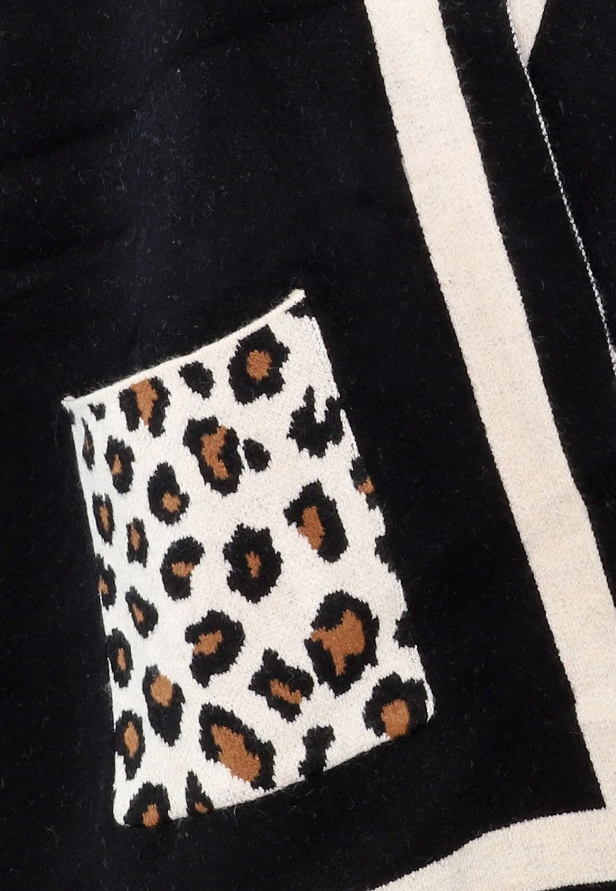 Poncho - Mantella MT01 - Image 3