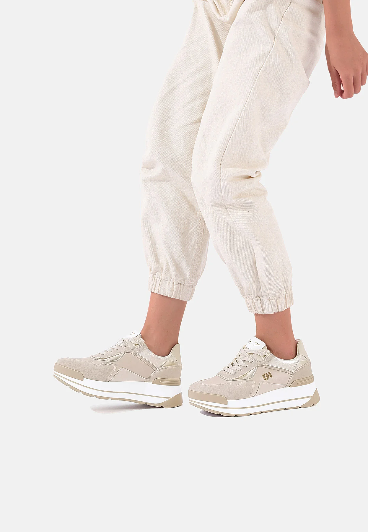 Sneakers QH7024 - Image 8
