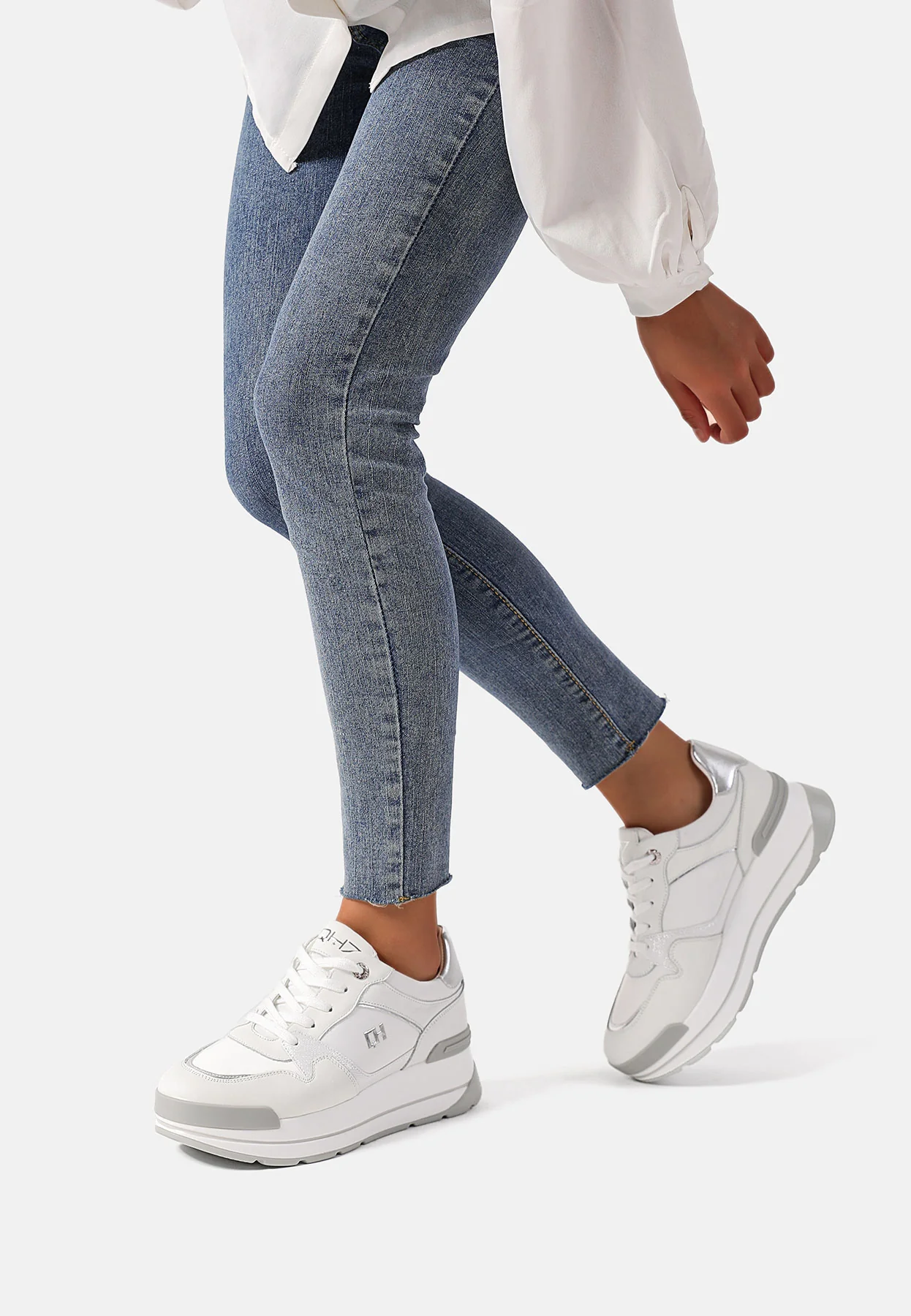 Sneakers QH7025 - Image 16