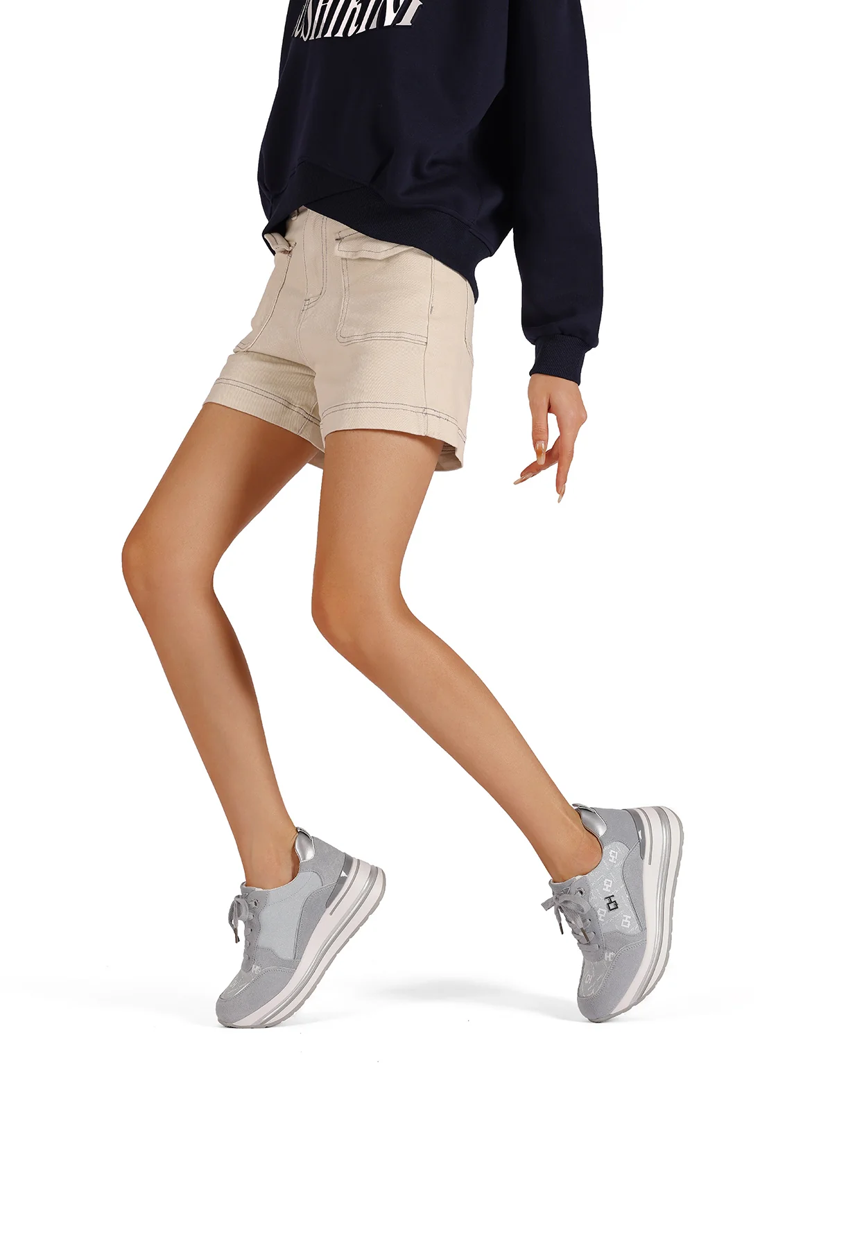Sneakers QH9012 - Image 7