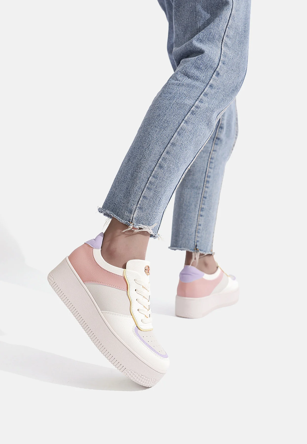 Sneakers stringate con dettagli colorati X29-18 - Image 10
