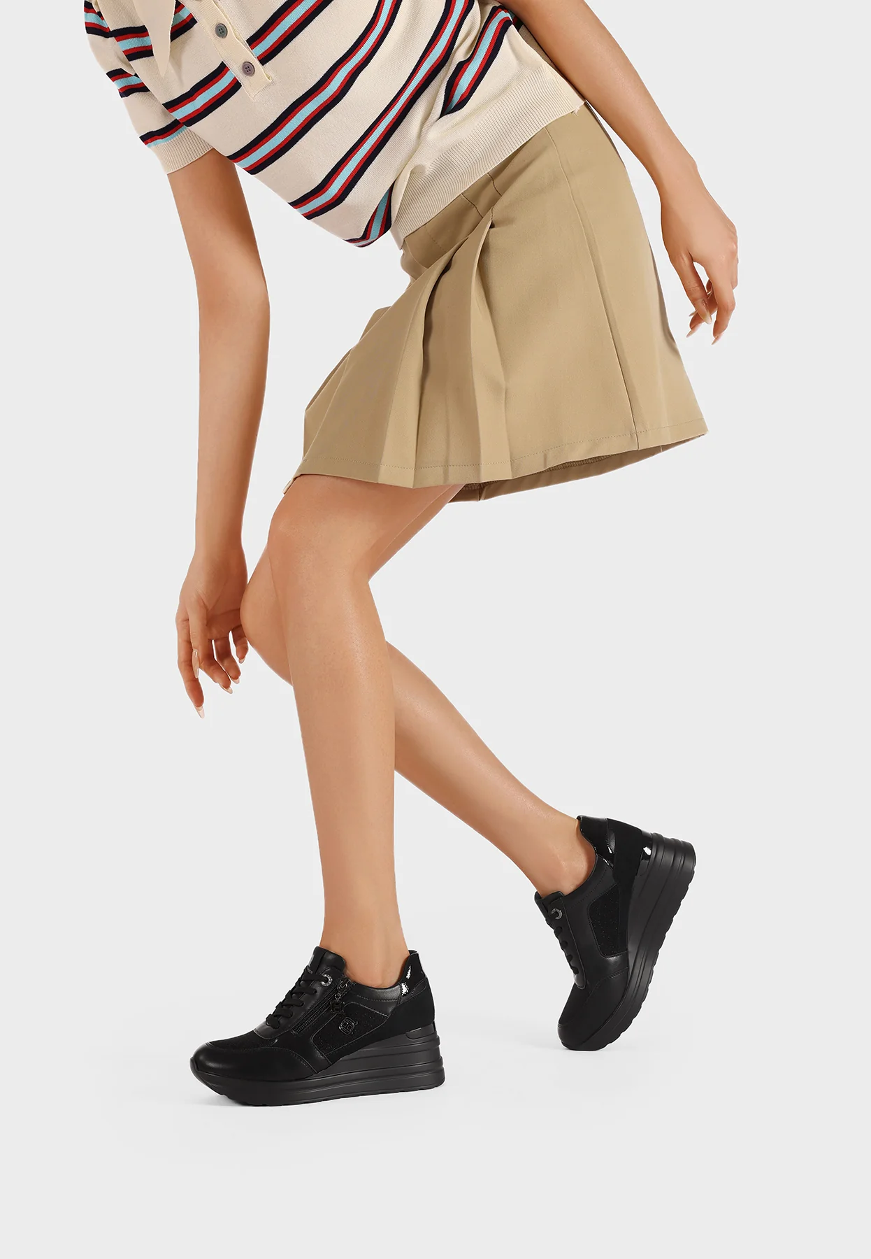 Sneakers da donna con zeppa e zip laterale X33-27 - Image 14
