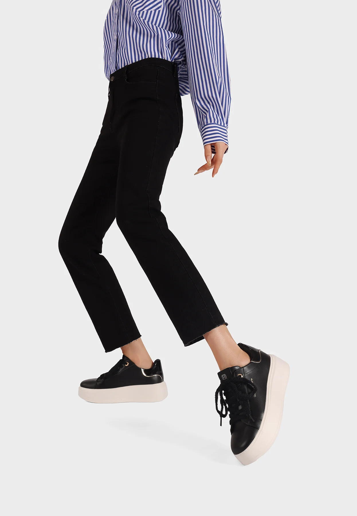 Sneakers platform con dettaglio metallizzato X33-4 - Image 29