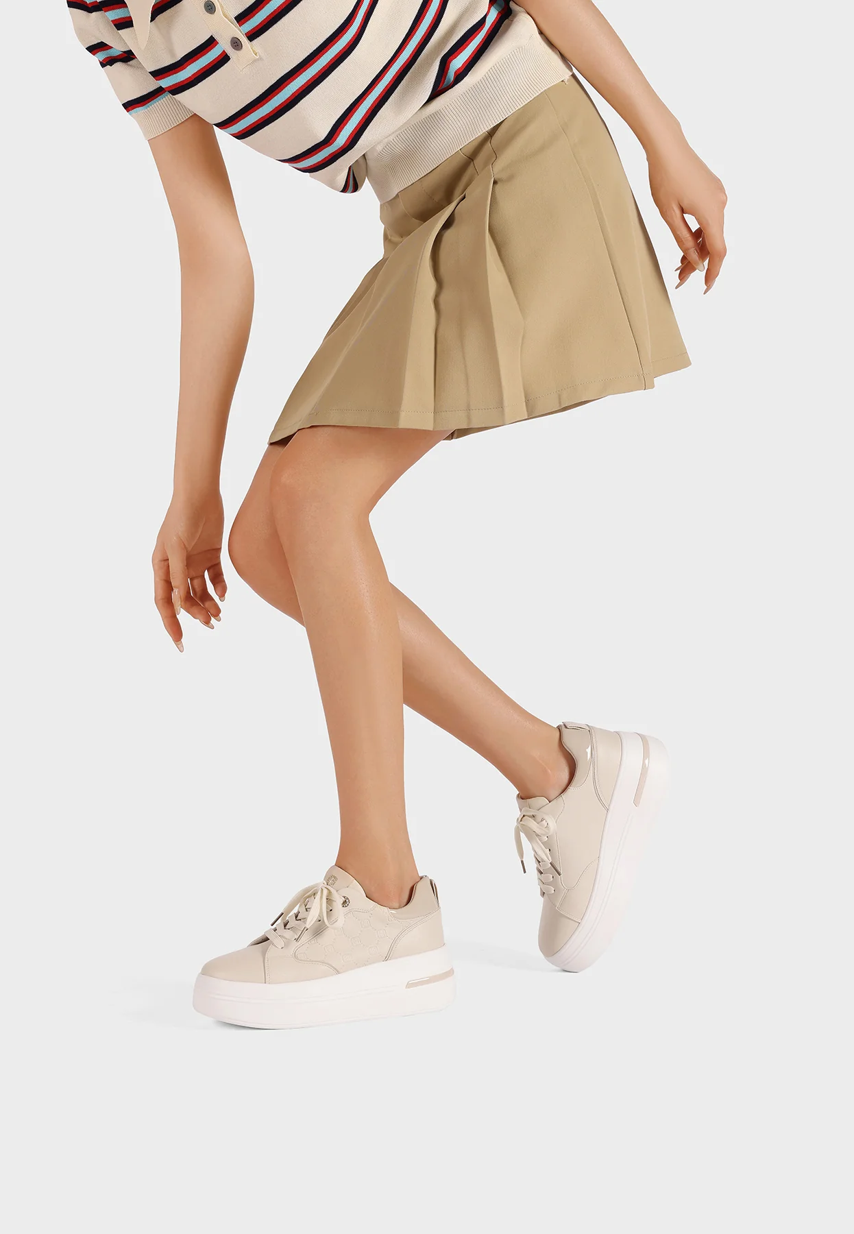 Sneakers da donna platform con ricamo geometrico X33-7 - Image 7