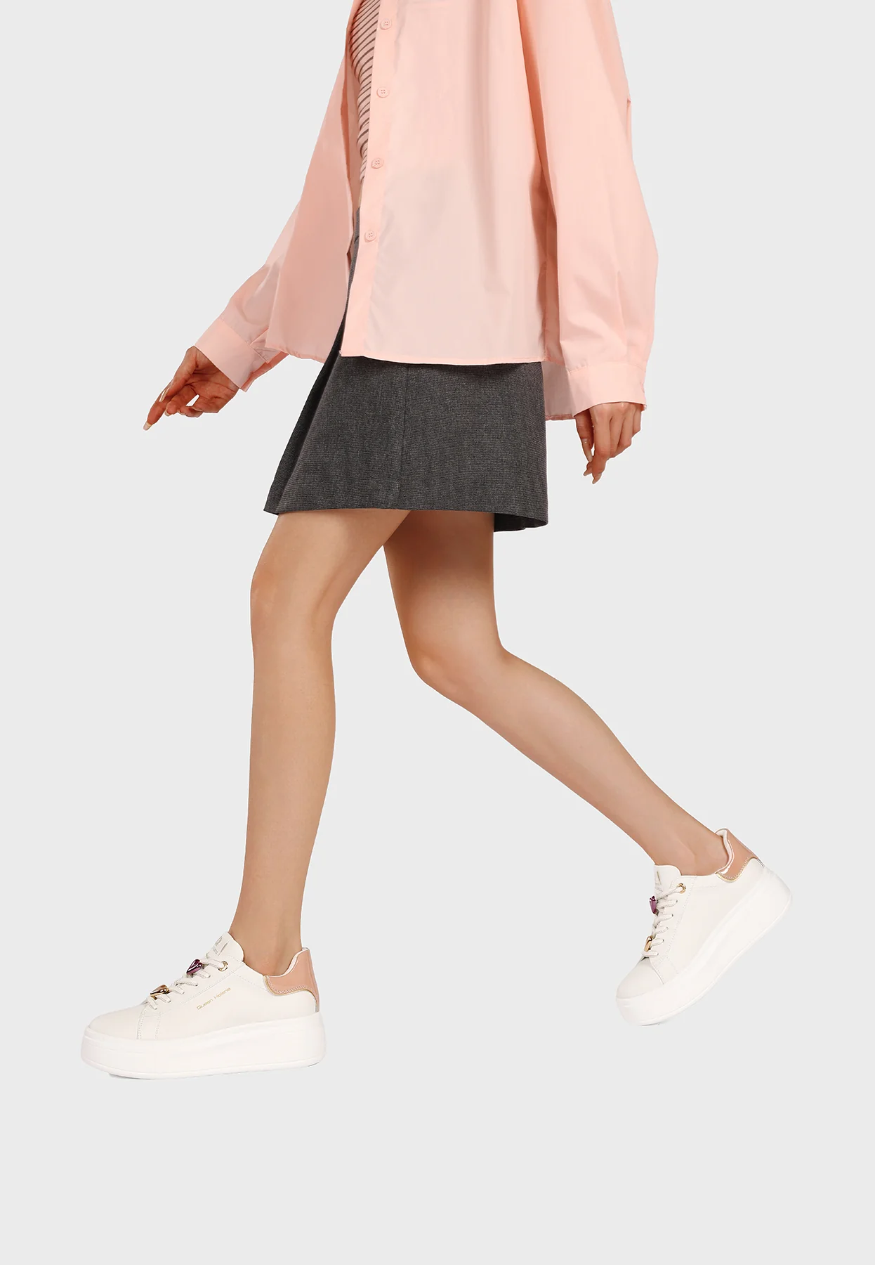 Sneakers platform con dettagli in vernice e lacci X34-14 - Image 16