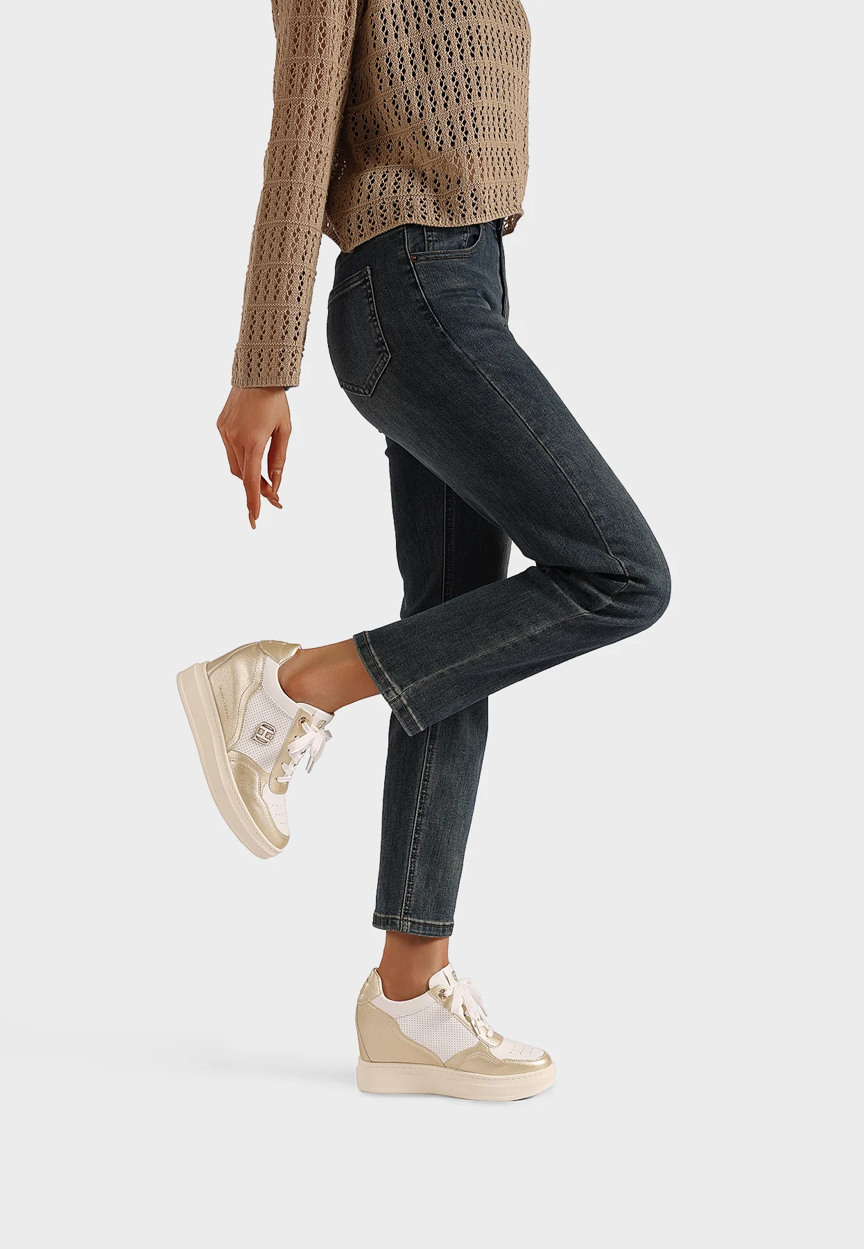 Sneakers donna con zeppa interna e dettagli raffinati X34-42 - Image 16