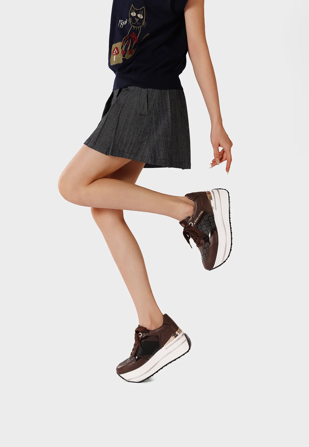 Sneakers donna platform con logo pattern X34-47 - Image 25