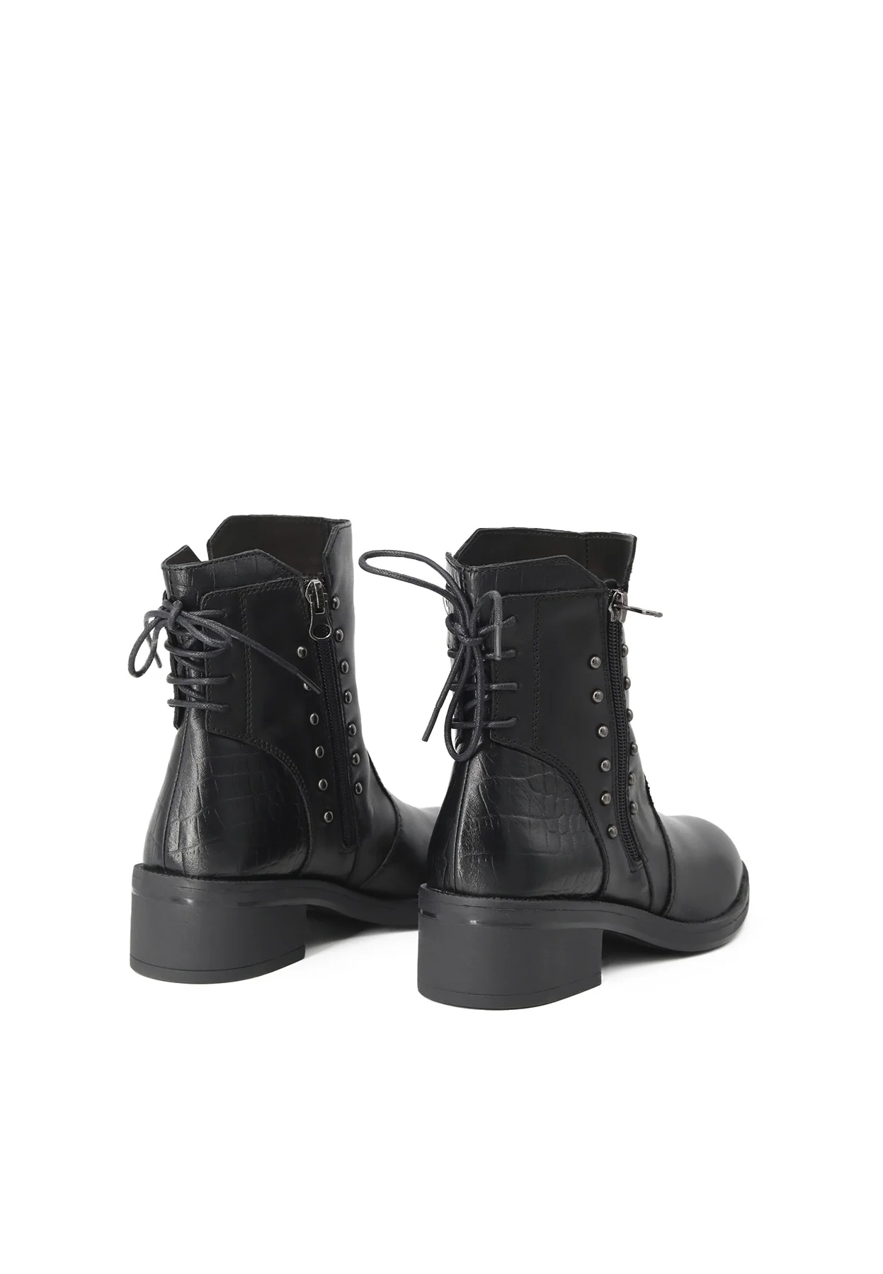 Stivaletto nero in vera pelle con zip e borchie QH-22 S268 - Image 6