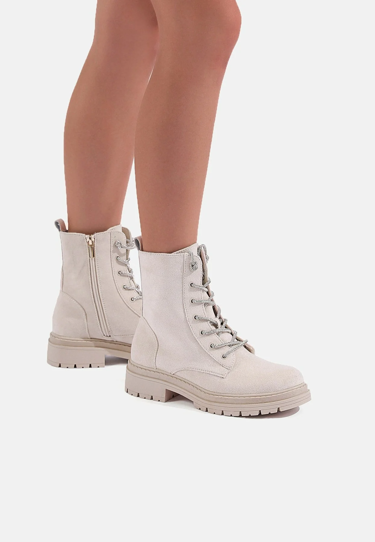 Stivaletto combat beige con lacci X30-103