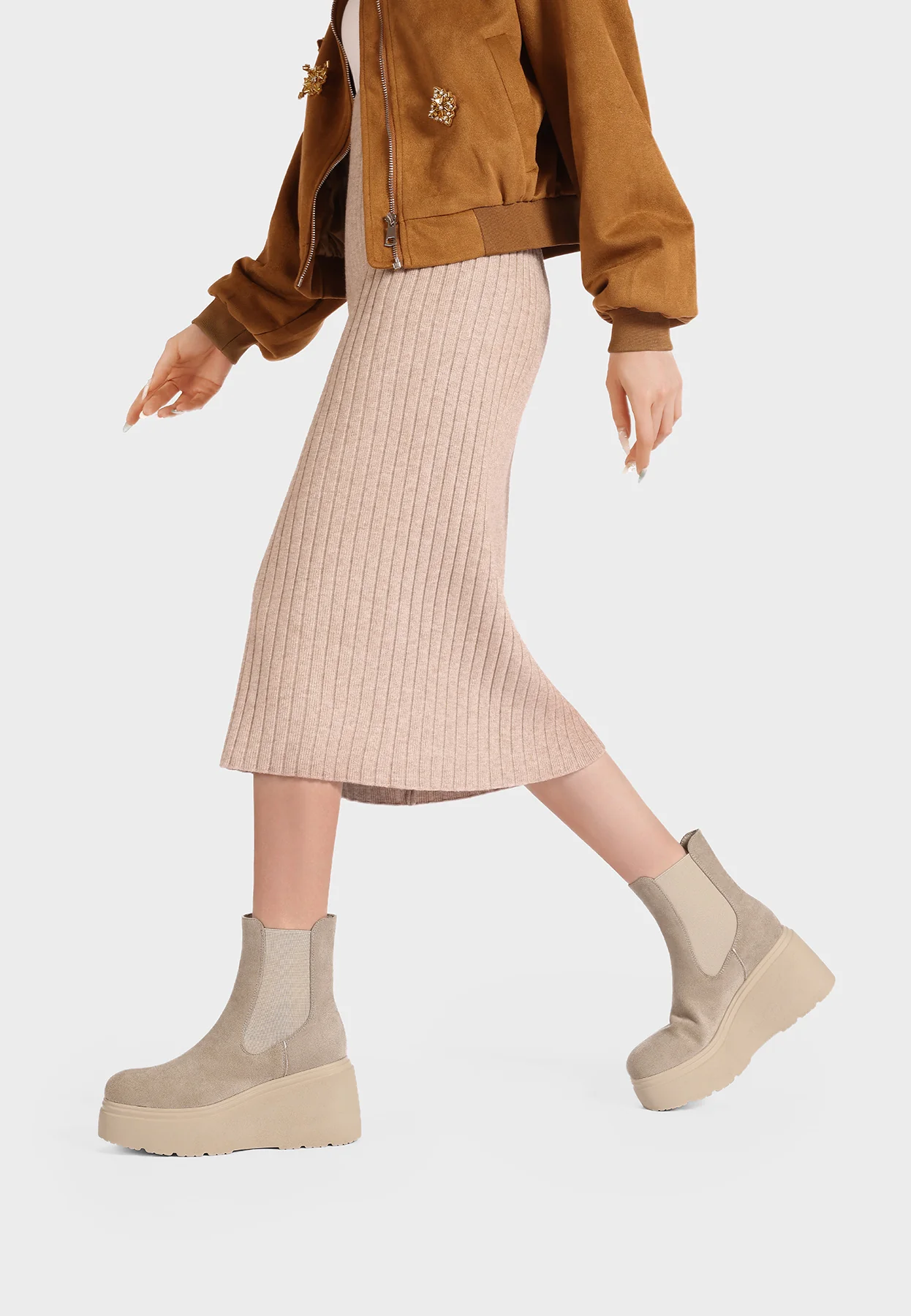 Stivaletti da donna chelsea con zeppa alta platform X31-129 - Image 22