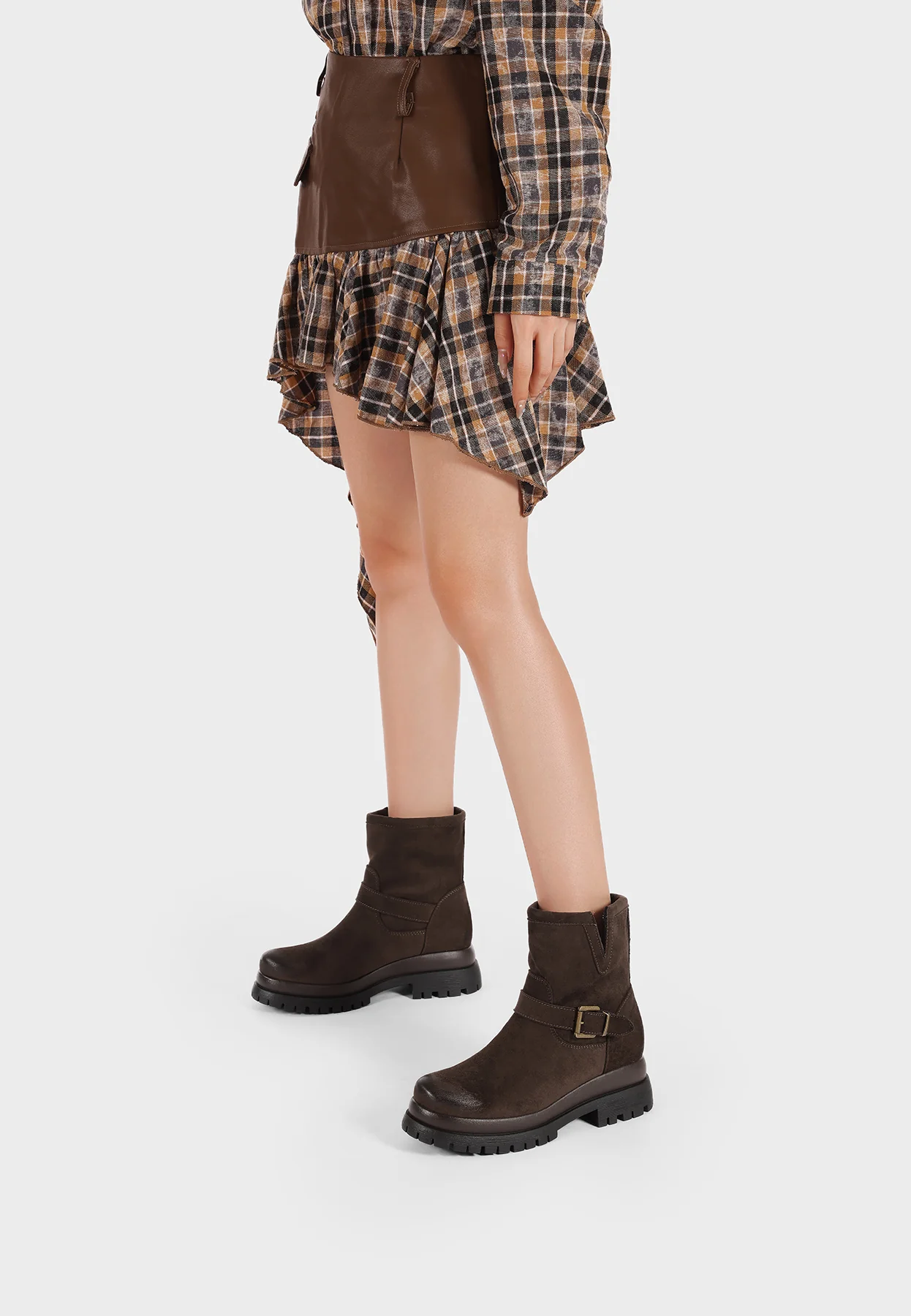 Stivaletti biker da donna con fibbia e suola carrarmato X33-95 - Image 21