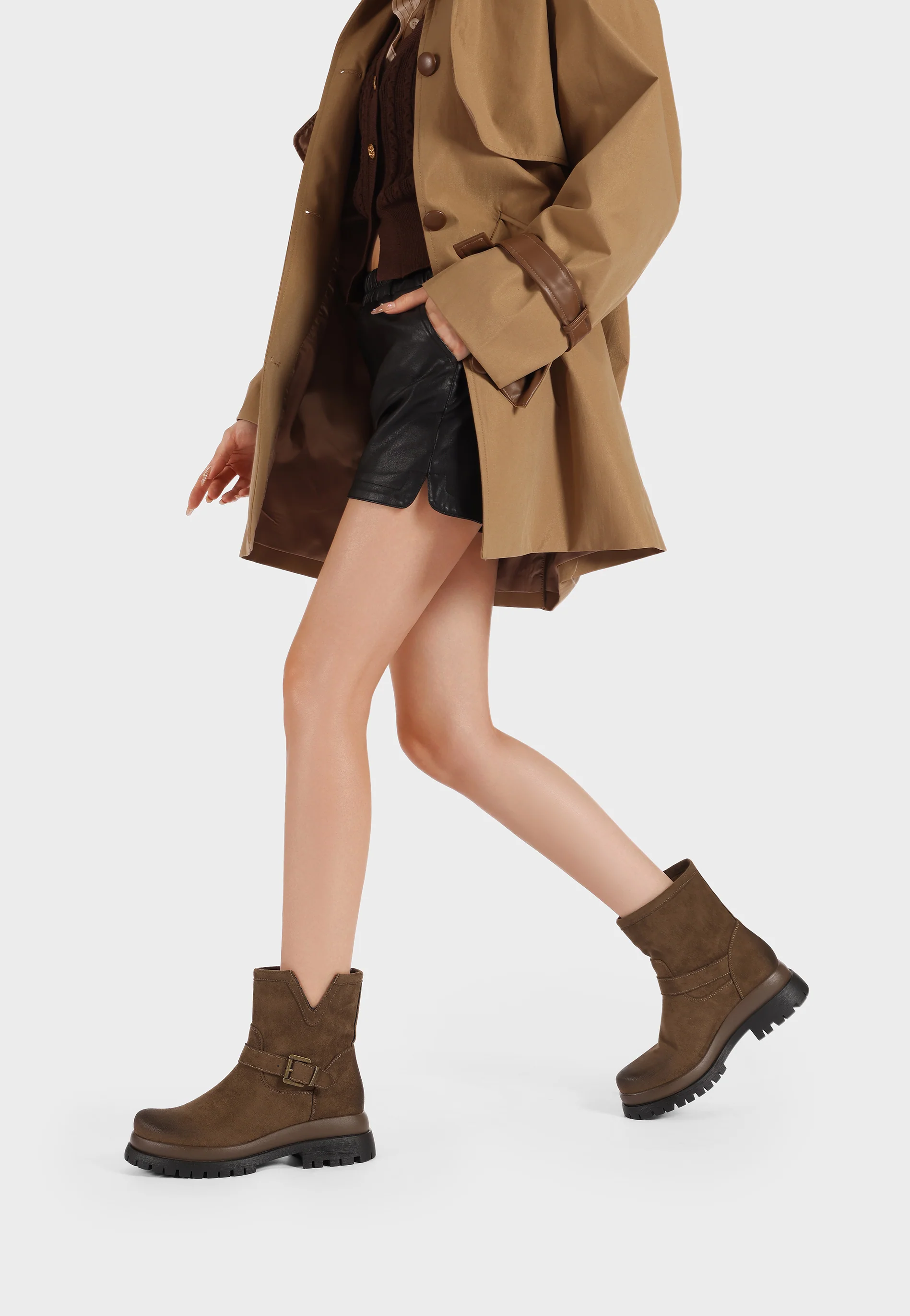 Stivaletti biker da donna con fibbia e suola carrarmato X33-95 - Image 8