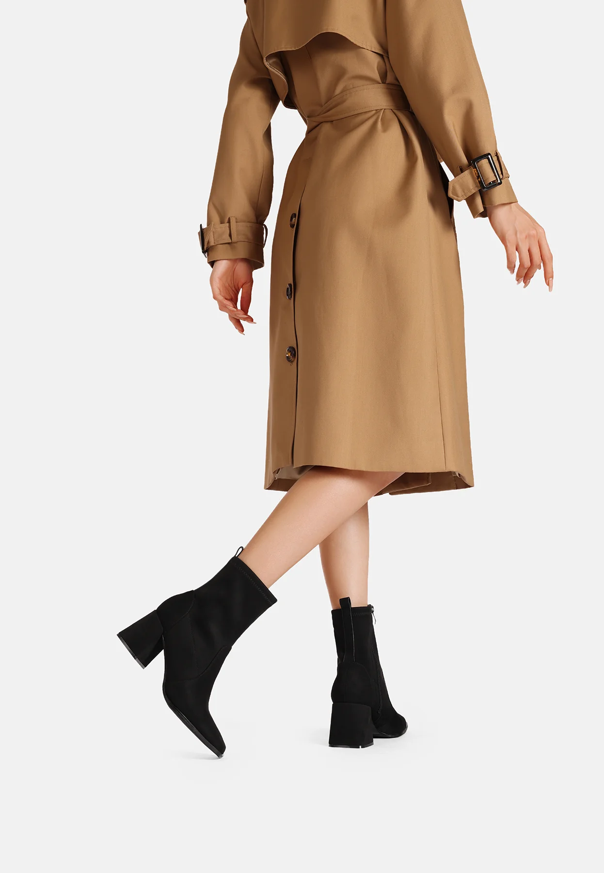 Stivaletti donna punta affusolata ZM9845